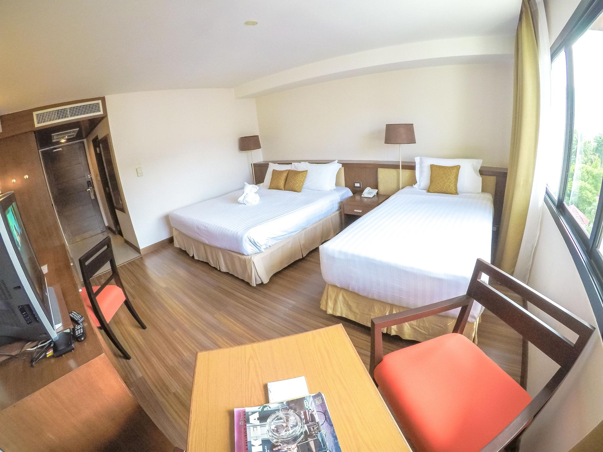 Hiran Residence Patong Bagian luar foto