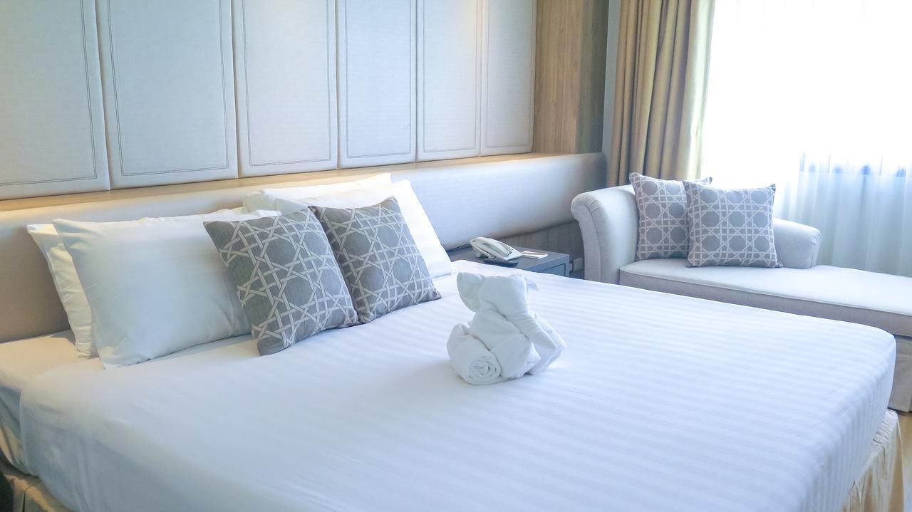 Hiran Residence Patong Bagian luar foto