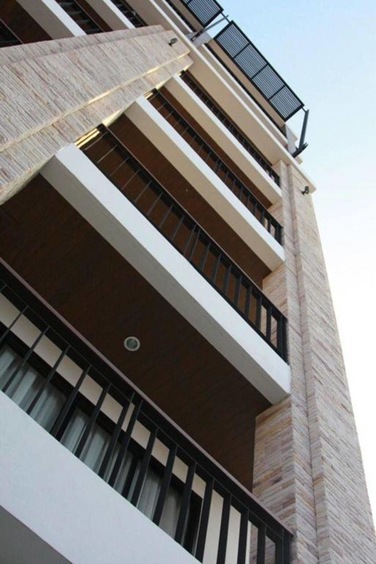 Hiran Residence Patong Bagian luar foto